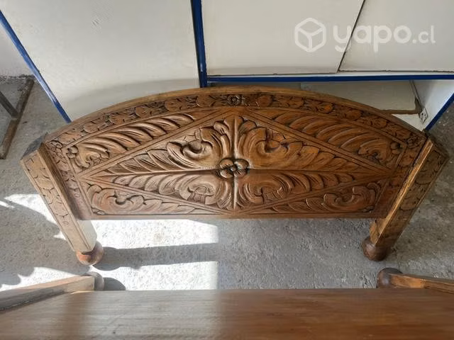 Marquesa y velador cruz Montt antigua