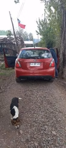 Se vende kia rio 5 2010