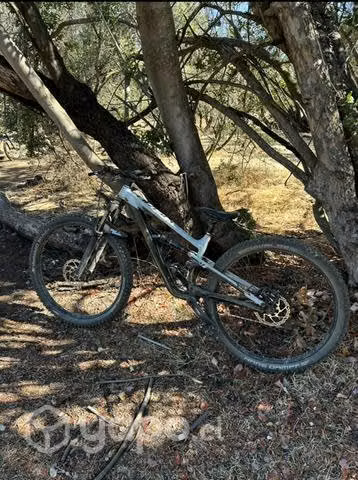 Bicicleta Doble suspensión Polygon Siskiu T7