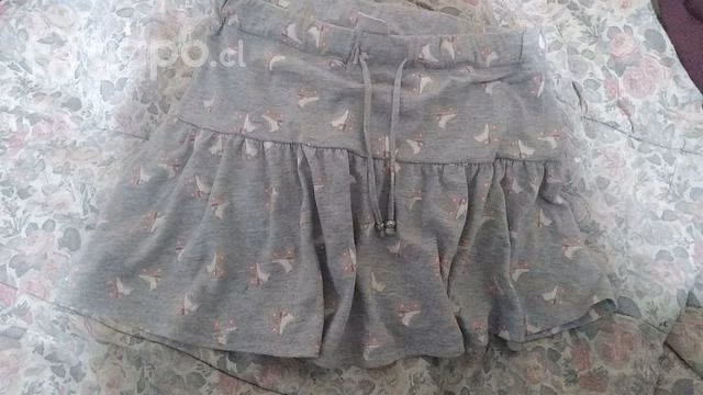 Faldita gris talla M