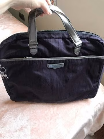 Bolso porta notebook kipling original