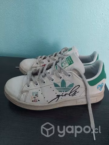 Zapatillas Adidas exclusivas - Imagen 2