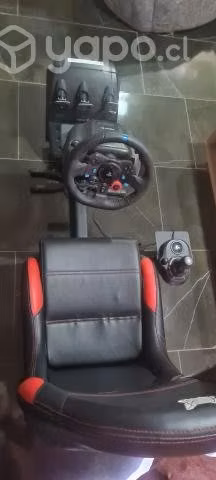 Volante + asiento + palanca + pedales
