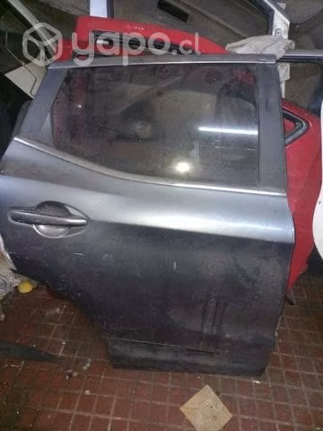 Puerta trasera derecha Nissan qashqai j11 2016