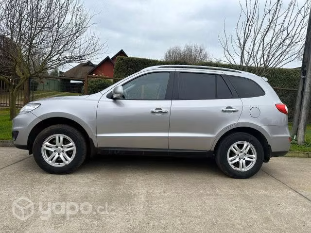 Hyundai santa fe 2011