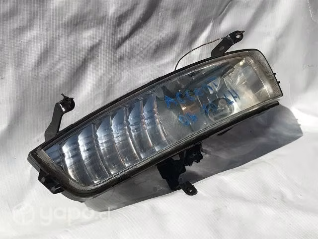 Neblinero izquierdo Hyundai Accent