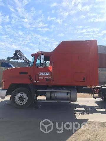 Mack CH613 427