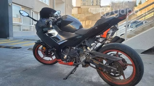 Kawasaki ninja 400