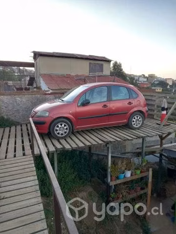 Se vende citroen c3 año 2004