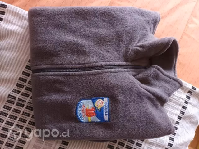 Ropa colegio Escuela 10 Angelmo - Imagen 2