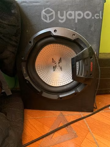 En buen estado casa y bazuca sony 1800 con luces