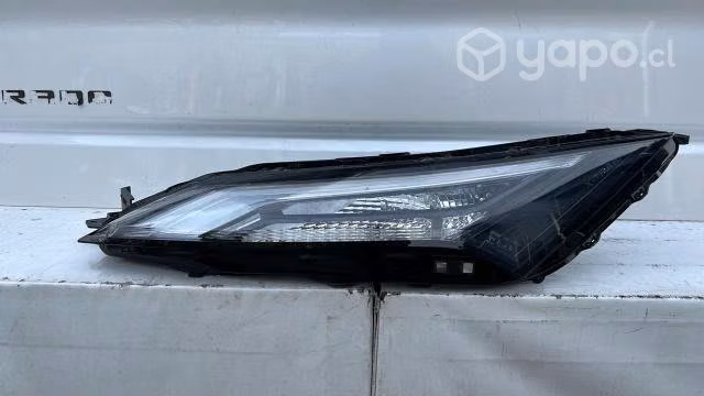 Nissan xtrail optico izquierdo (23-24)