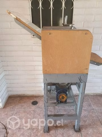 Maquina industrial, sobadora de masas