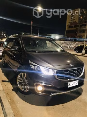 Vendo Kia Carnival top line full Equipo
