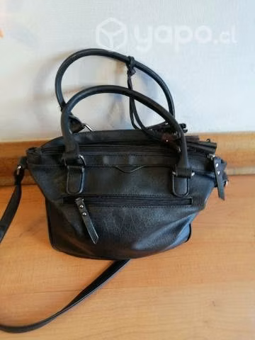 Cartera con tachas marca secret - Imagen 4