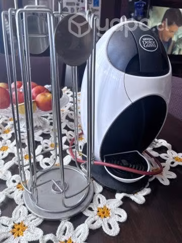 Cafetera Dolce Gusto Nescafe con Portacapsulas