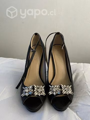 Zapatos de tacón Via Uno