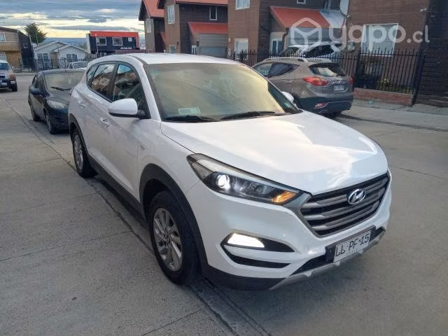 Suv Hyundai Tucson, año 2017 - Imagen 2