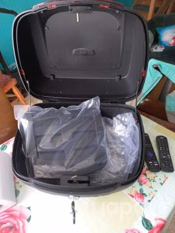 Top Case 42 lts