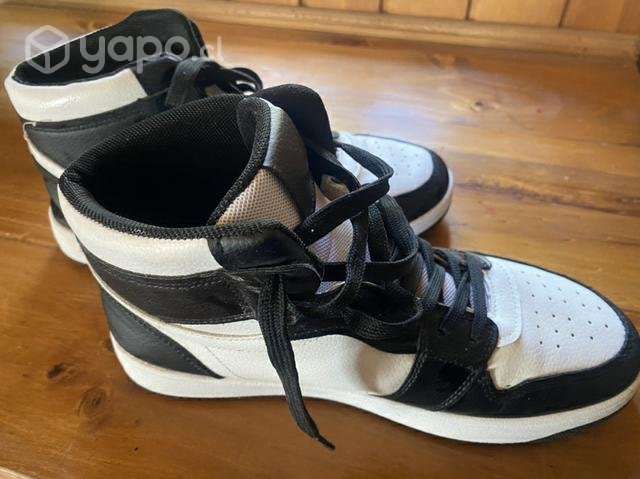 Zapatilla, media caña - Imagen 2