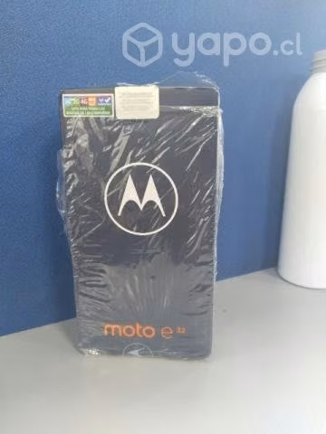 Celular en caja Motorola E32 - Imagen 3