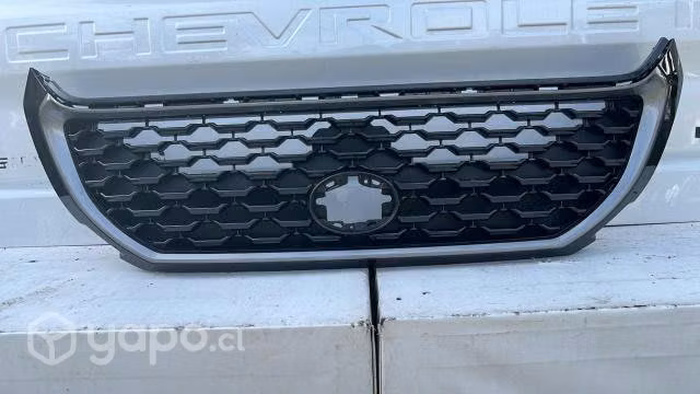 Toyota corolla cross mascara (22-23)