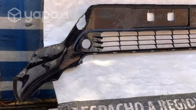 Parachoque delantero Toyota Corolla Cross