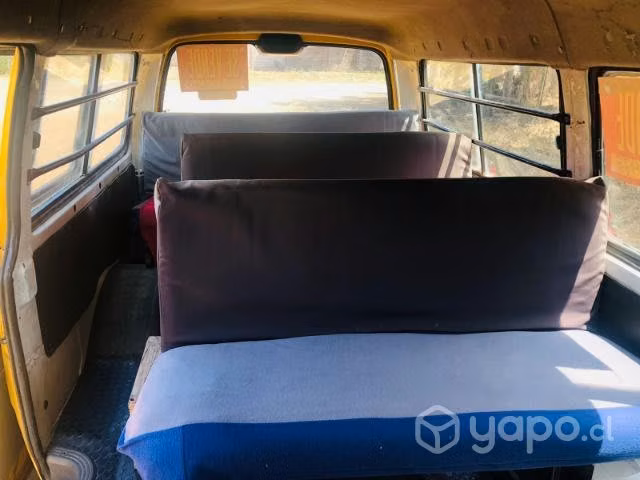 Se vende minibus