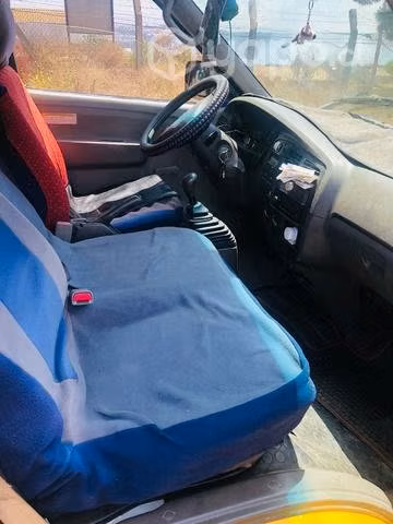Se vende minibus