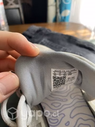 Zapatillas Adidas Oznovo - Imagen 4