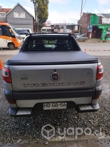 Fiat strada trekking ,3 puertas 2016