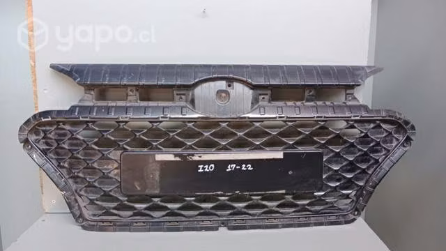 Mascara Hyundai i20 dmg repuestos 5.89