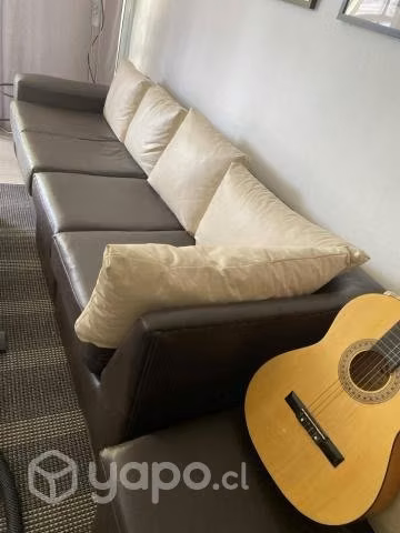 Sofa. poco uso