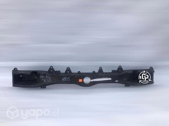 Soporte parachoque trasero kia rio 2018-2022