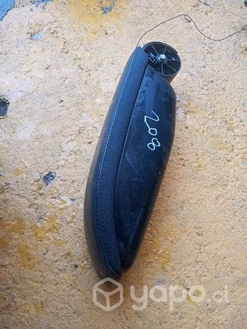 Peugeot 208 sombrillas apoya brazos plasticos int