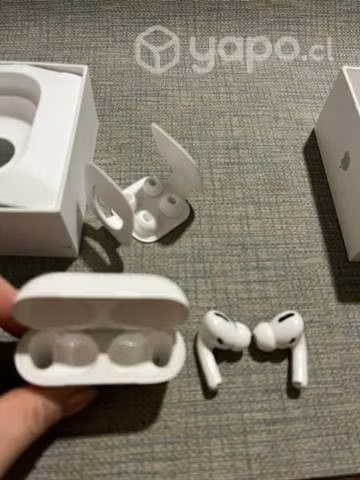 AirPods Pro blancos - Imagen 2
