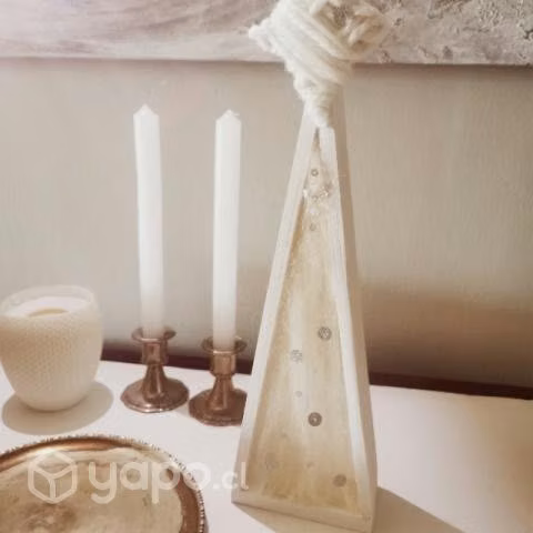 Últimos Pinos Navideños, listos para decorar