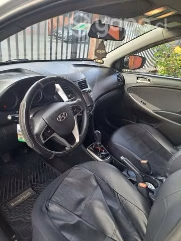 Hyundai Accent 2017 - Imagen 3