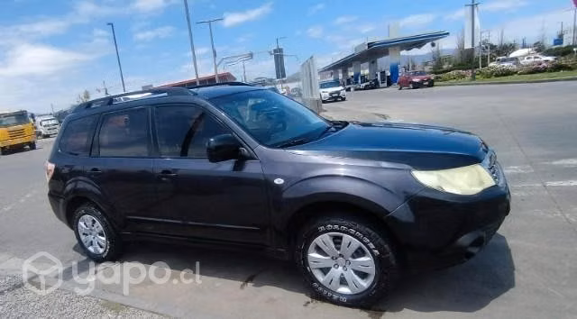 Subaru Forester 2011 4X4 excelente estado