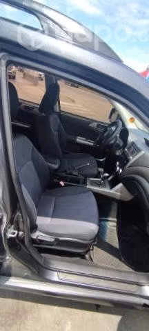 Subaru Forester 2011 4X4 excelente estado