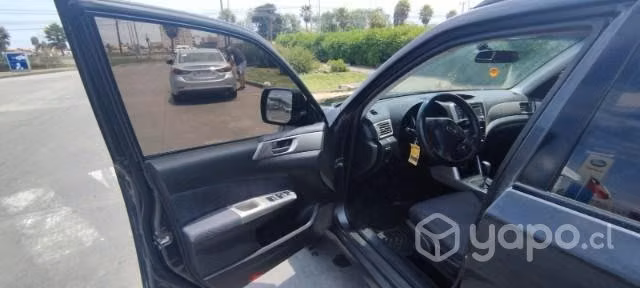 Subaru Forester 2011 4X4 excelente estado