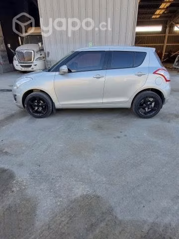Vendo suzuki swift 2017 - Imagen 4