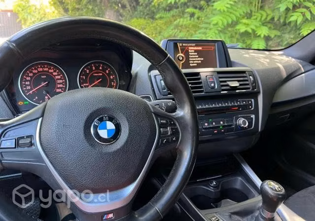 BMW 116I Sports Look M | Coupé