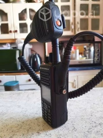 Radio portátil motorola modelo dgp8550e VDF