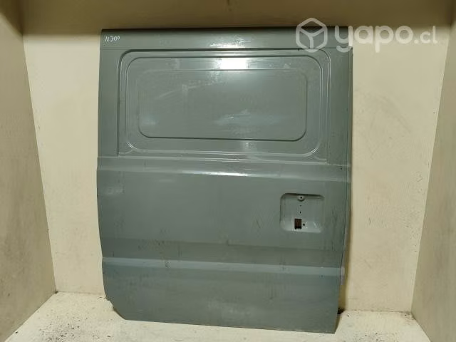 Portalón Chevrolet n300 /rgd01m02j