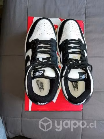 Nike Dunk Low Panda