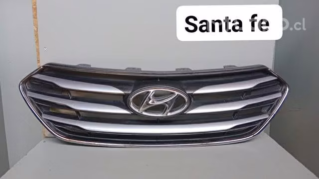Mascara Hyundai santa fe dmg repuestos 3.78