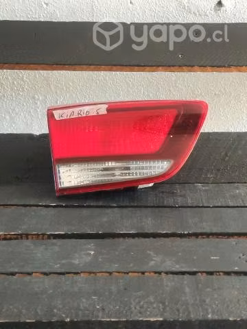 Foco trasero Kia rio 5