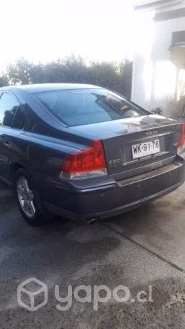 Volvo 2.5 turbo Año  km Modelo S60 5mi