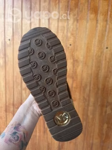 Zapatilla MK original